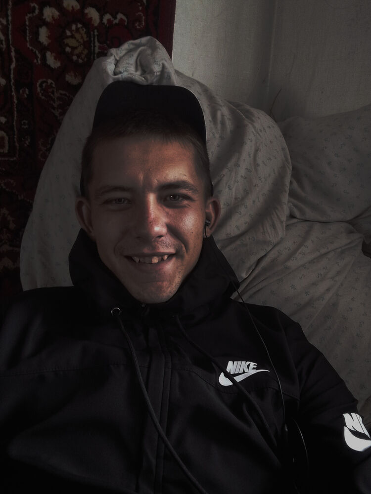 ,   Victor, 24 ,   ,   , c , 