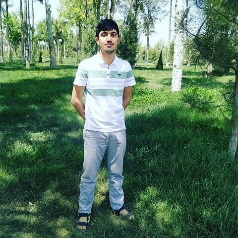  22852384  AKOBIR, 31 ,    