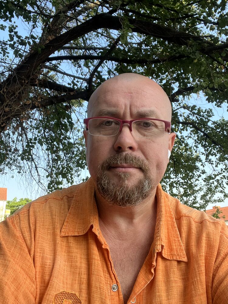  45212864  , 52 ,    -