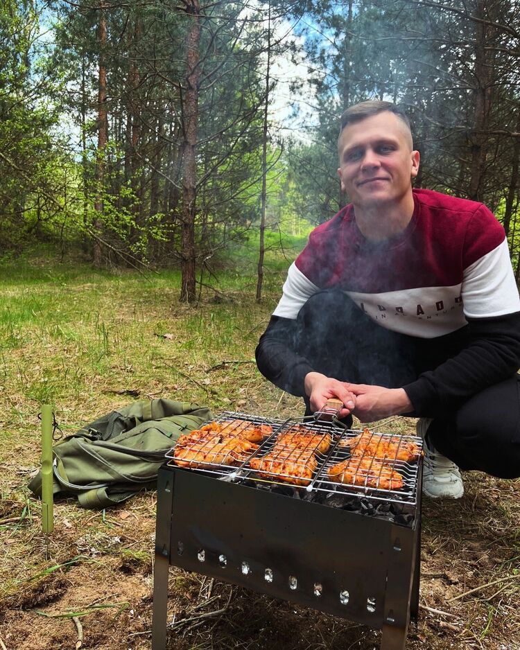  49717714  Vladislav, 26 ,    