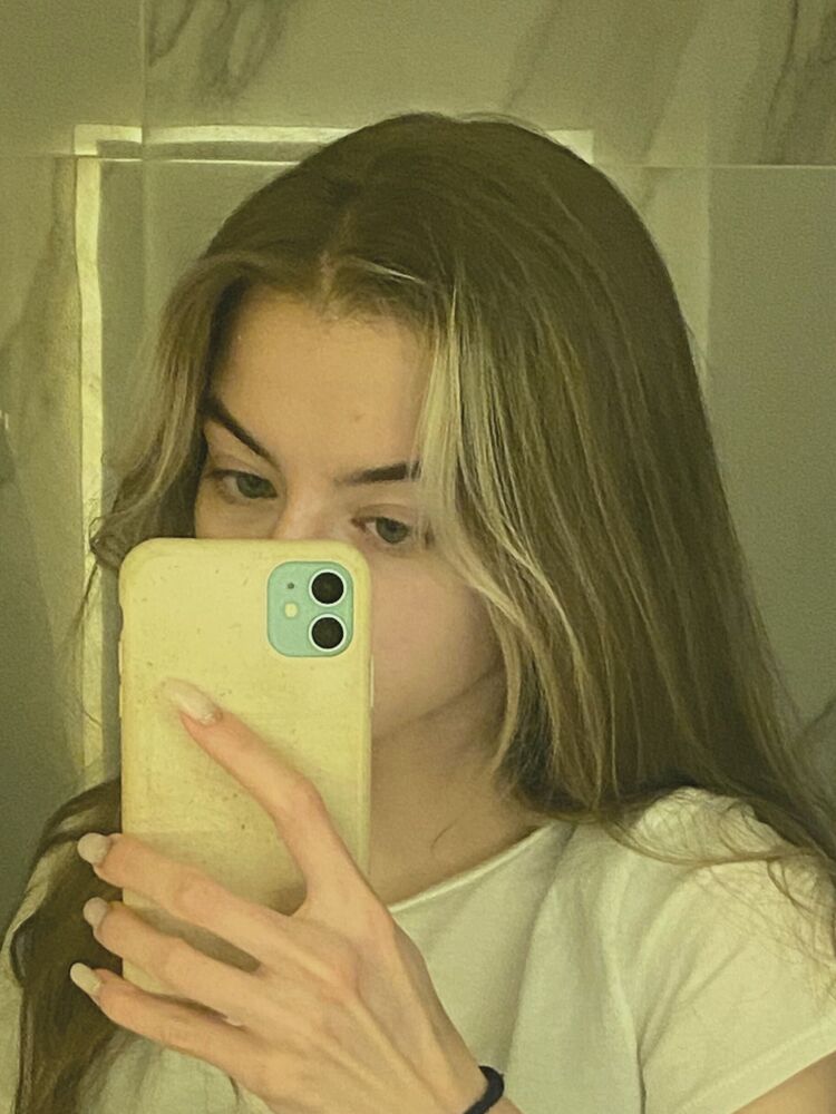  31688074  Olga, 21 ,    