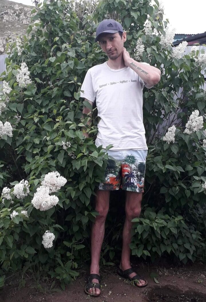  25495244  , 40 ,    