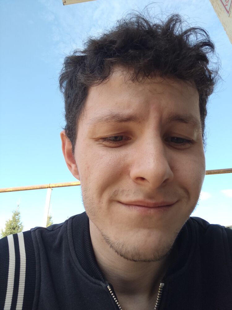  ,   Daniil, 25 ,   ,   