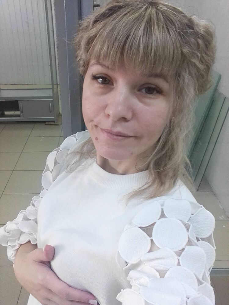  ,   Lydacka, 37 ,   c 