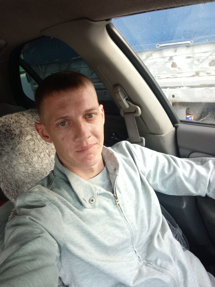  ,   Anton, 35 ,   ,   , c , 