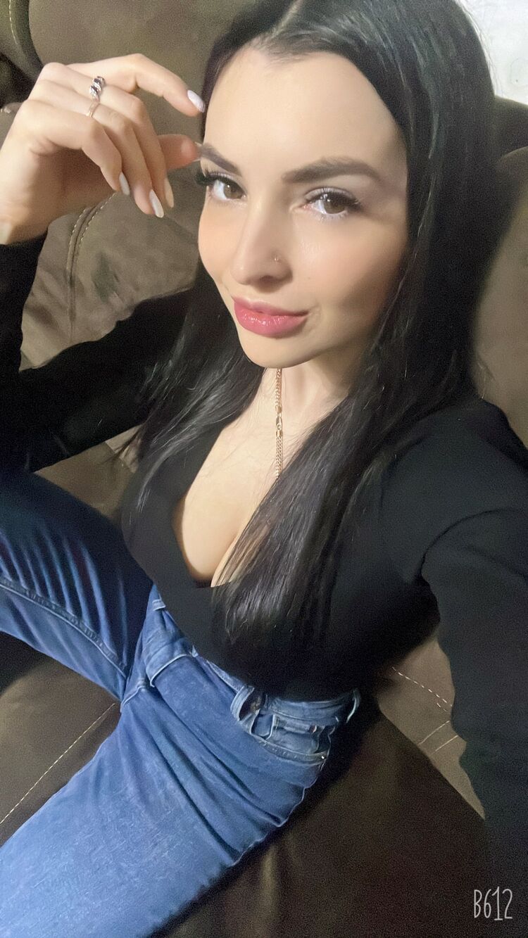  ,   Galya, 33 ,   ,   