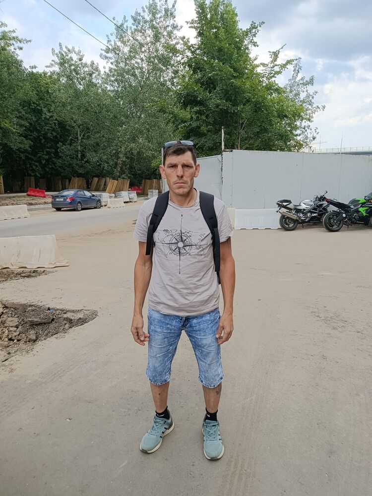  52852504  , 47 ,    