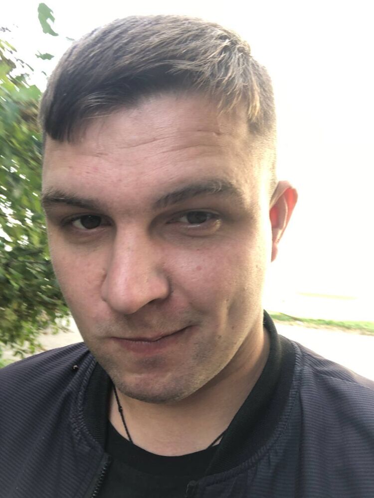  49806664  , 28 ,    