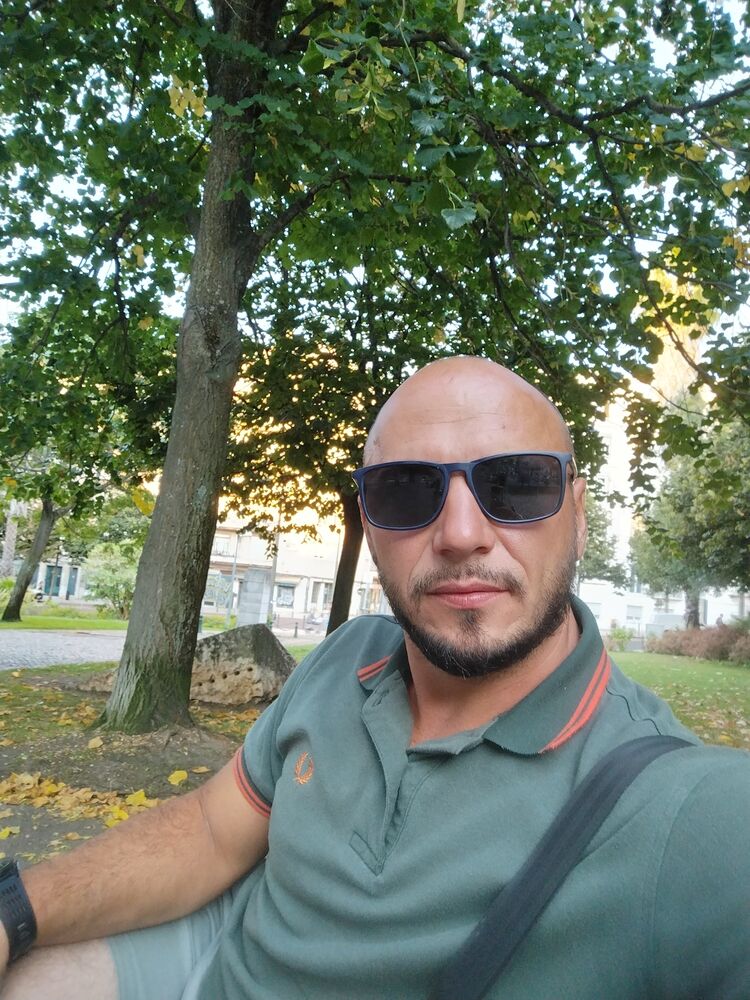  Bohnice,   Igor, 37 ,   ,   
