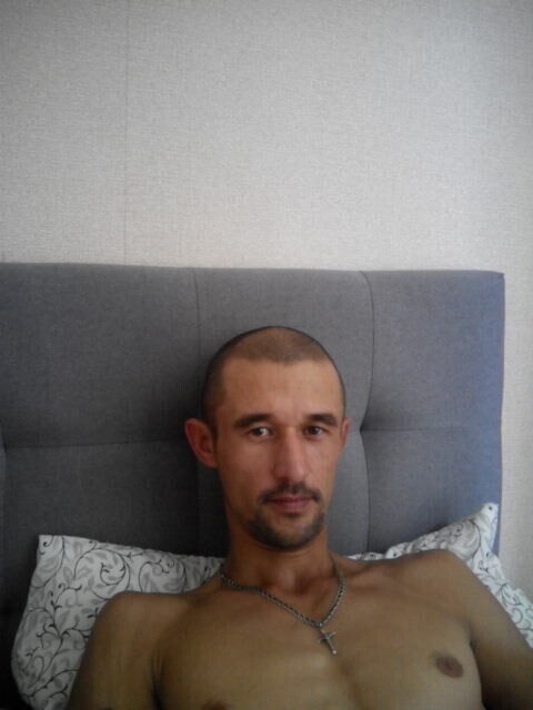  ,   Den, 43 ,   ,   , c 