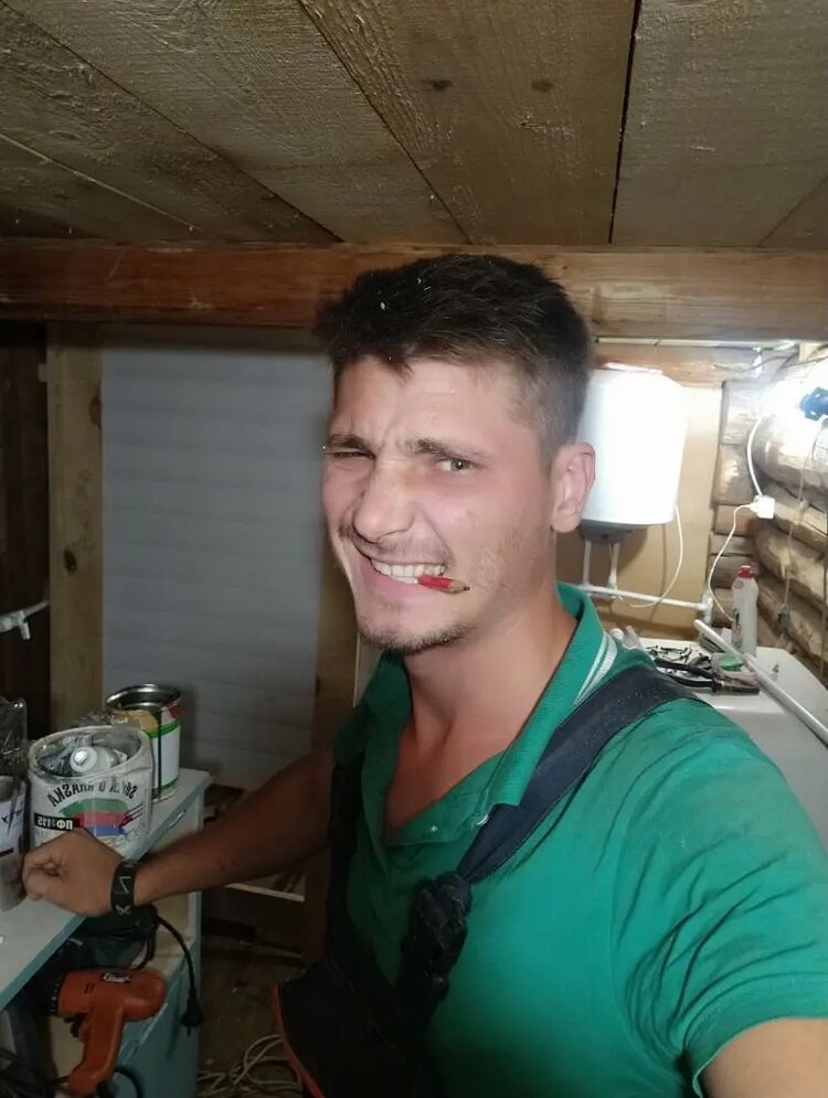  50083734  Kirill, 32 ,    