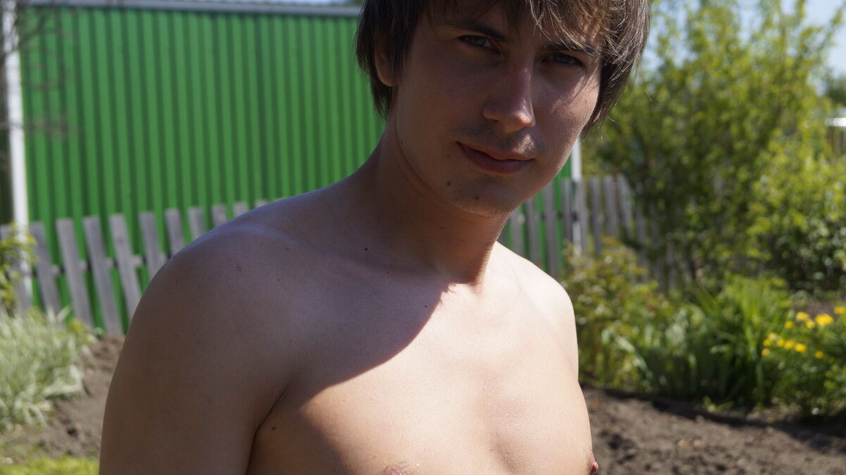  9486994  Denis, 37 ,     