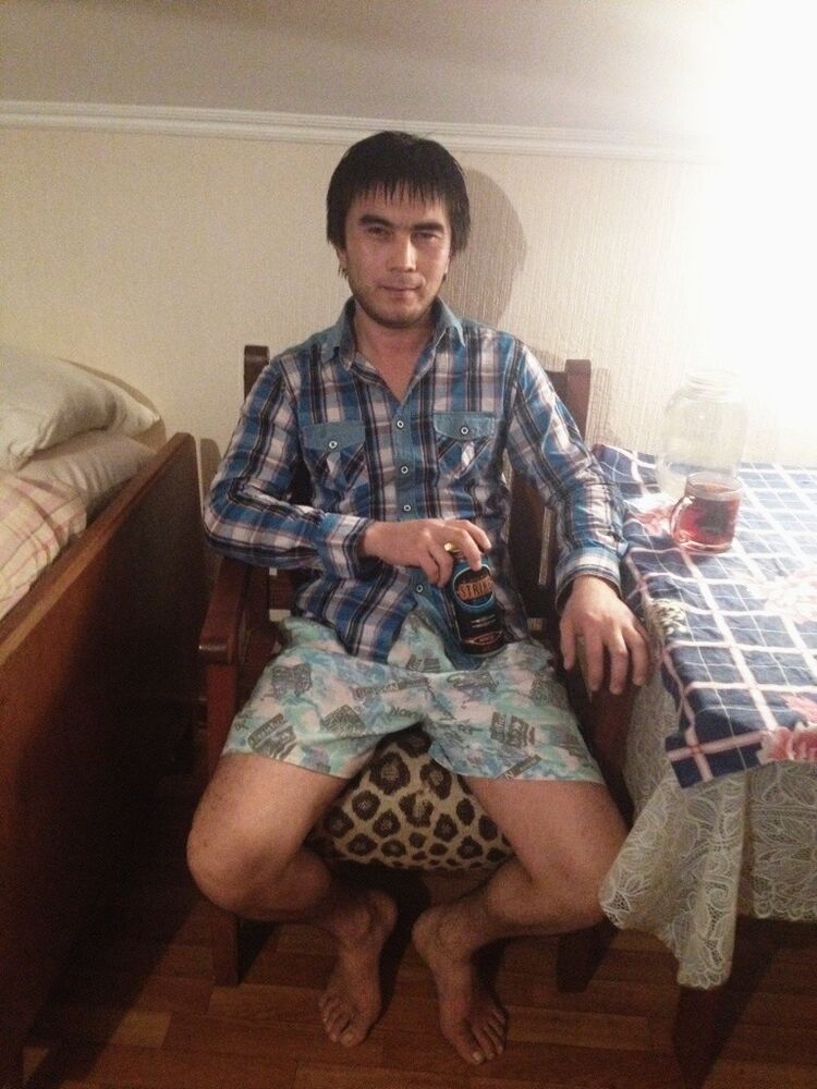  5496284  Samir, 37 ,    