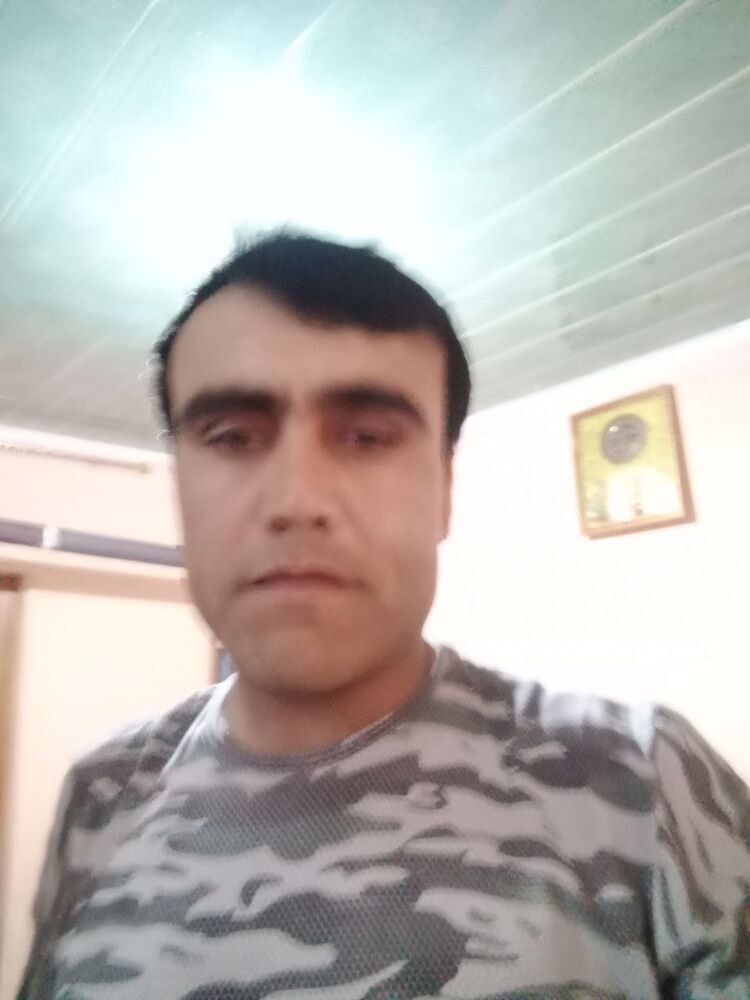  ,   Ibragim, 33 ,   ,   