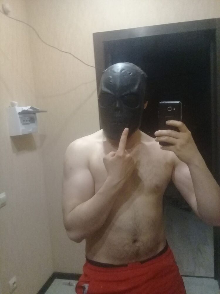  ,   Rafael, 30 ,  