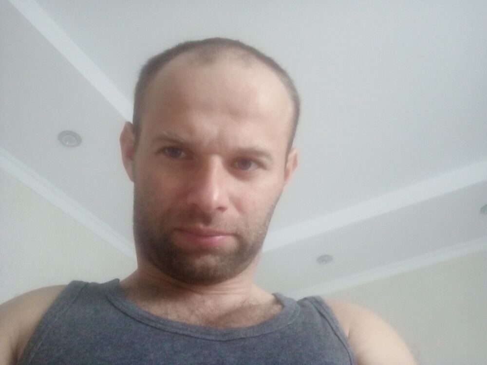  37993354  , 39 ,    