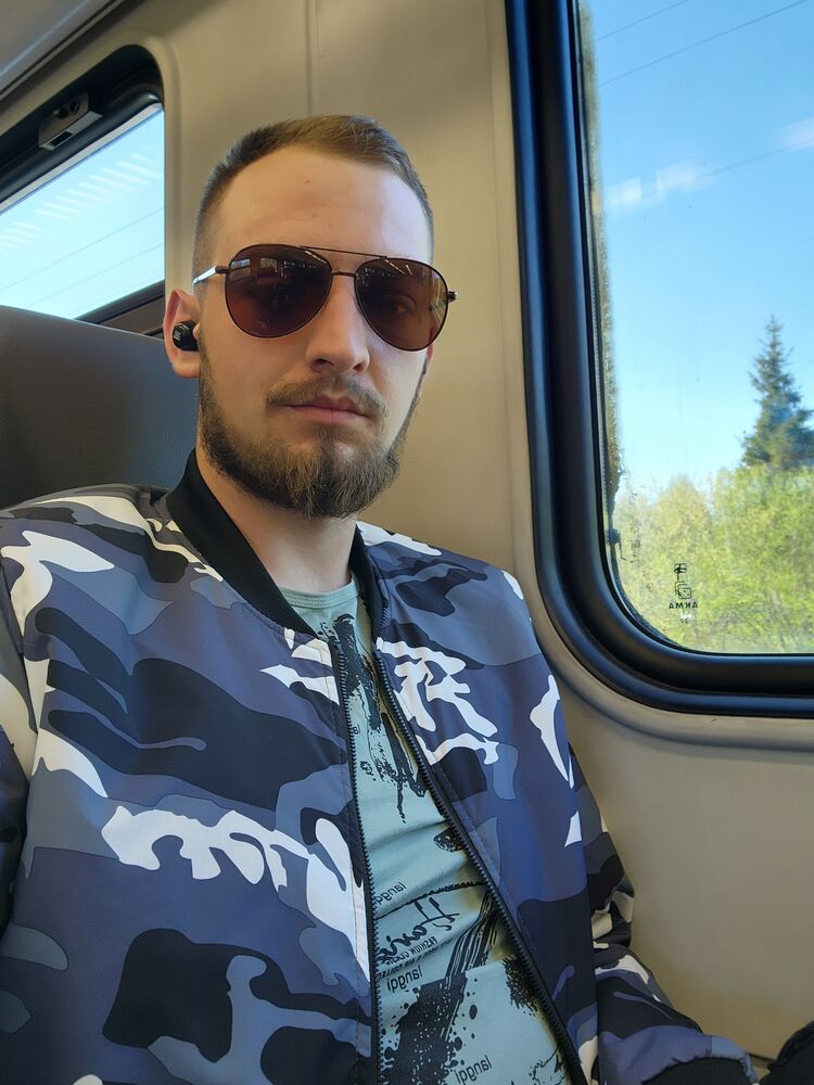  ,   Alexander, 27 ,     , c 