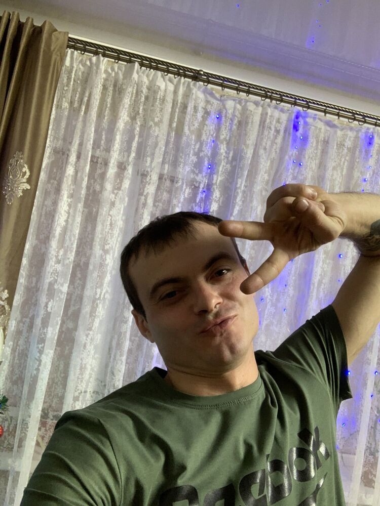  44828034  , 31 ,    