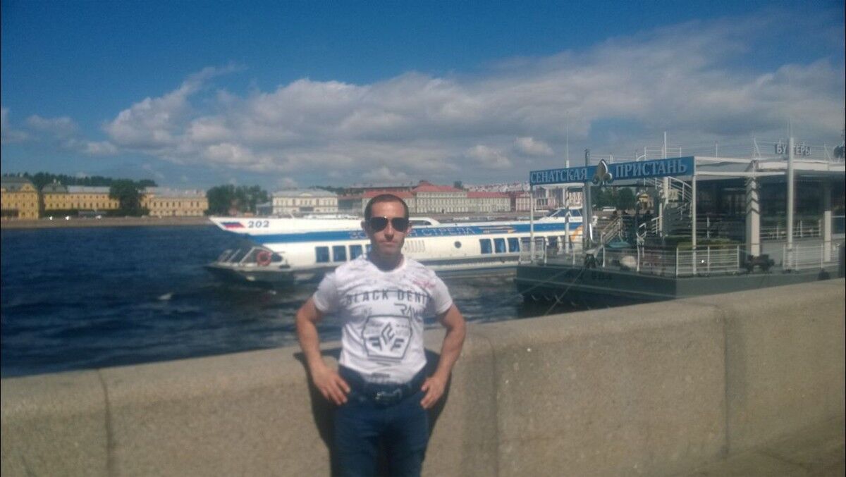  ,   Leonid, 40 ,   ,   , c 