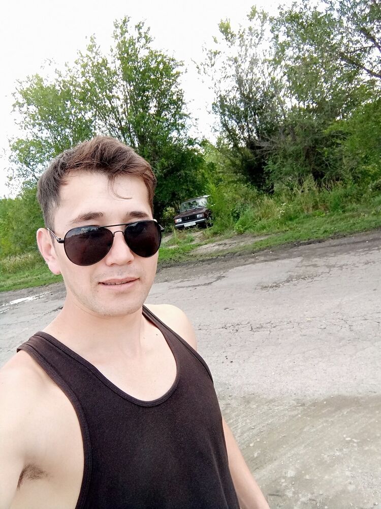  17472614  Azamat, 33 ,    