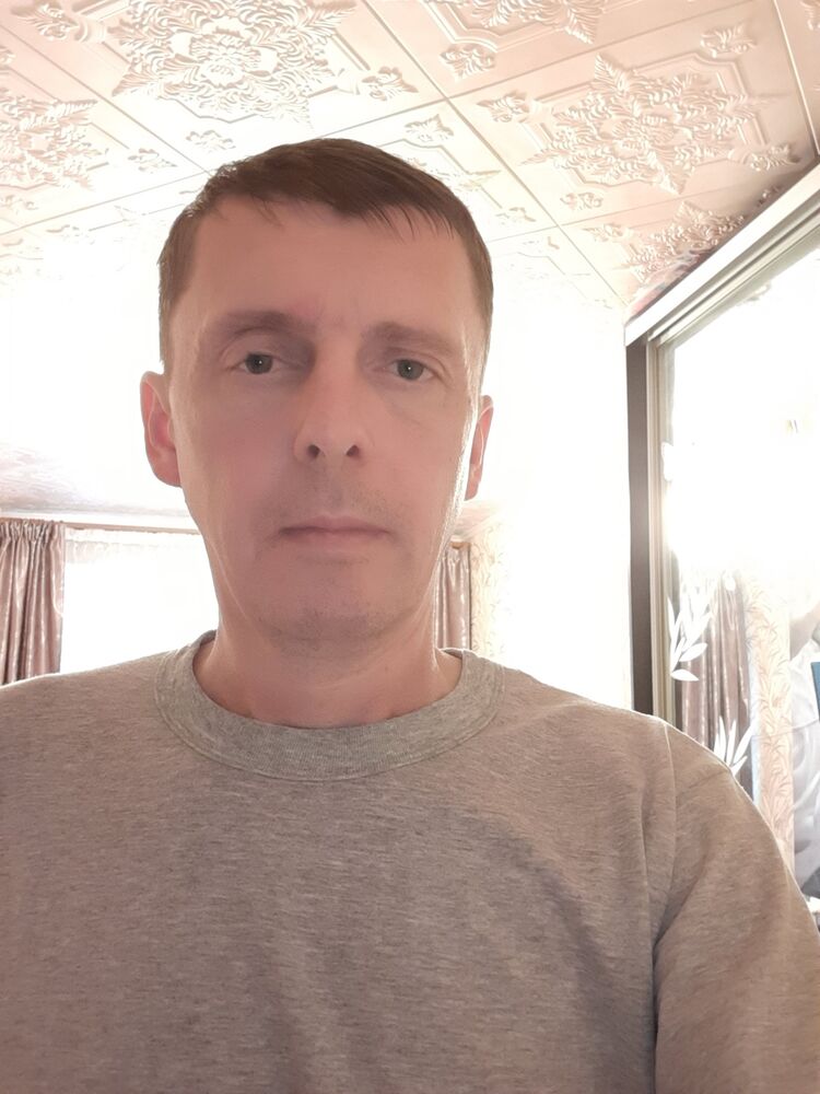  51569604  , 49 ,    