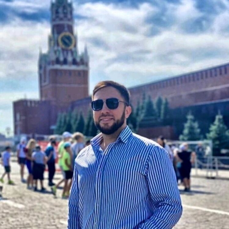  ,   Artur, 30 ,   ,   