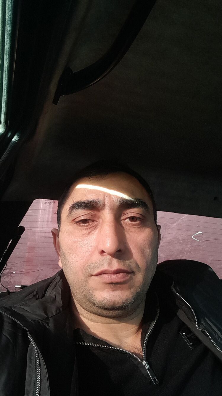  47628514  , 46 ,    