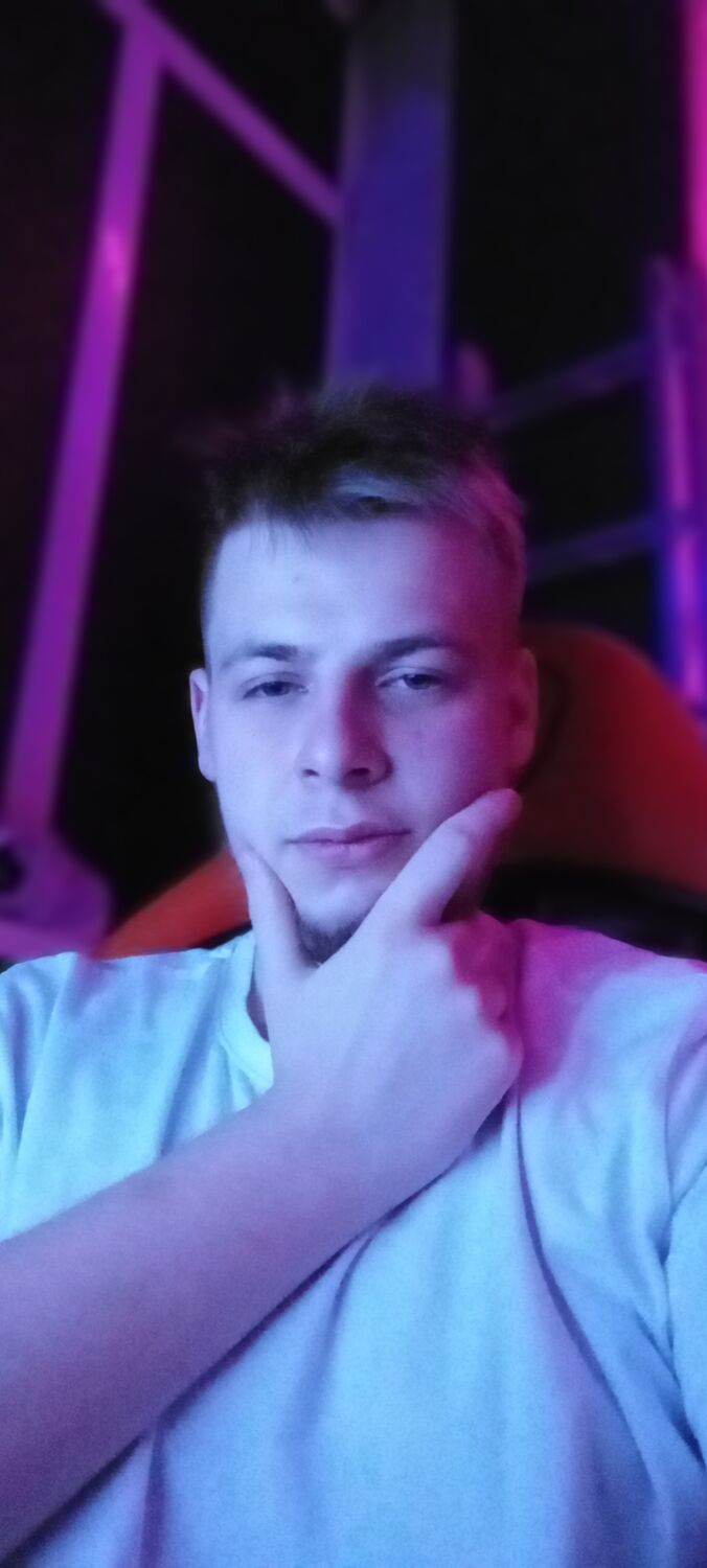  42805334  , 22 ,    