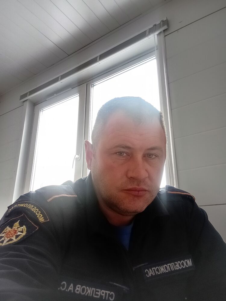  25461684  , 46 ,    