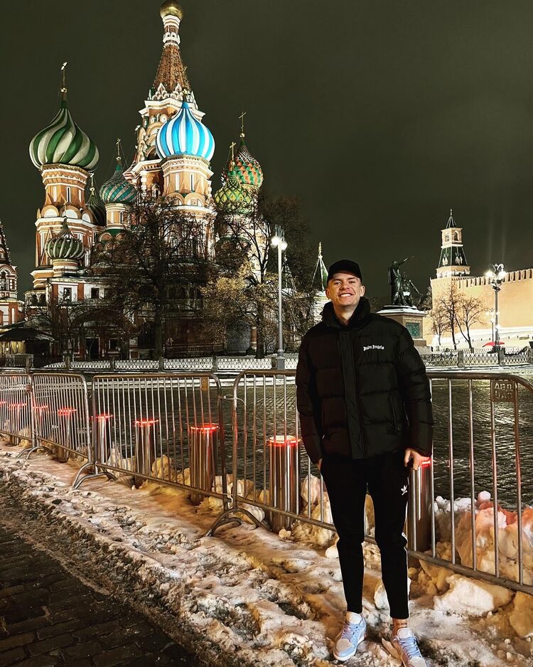 30896924  Kolya, 24 ,    