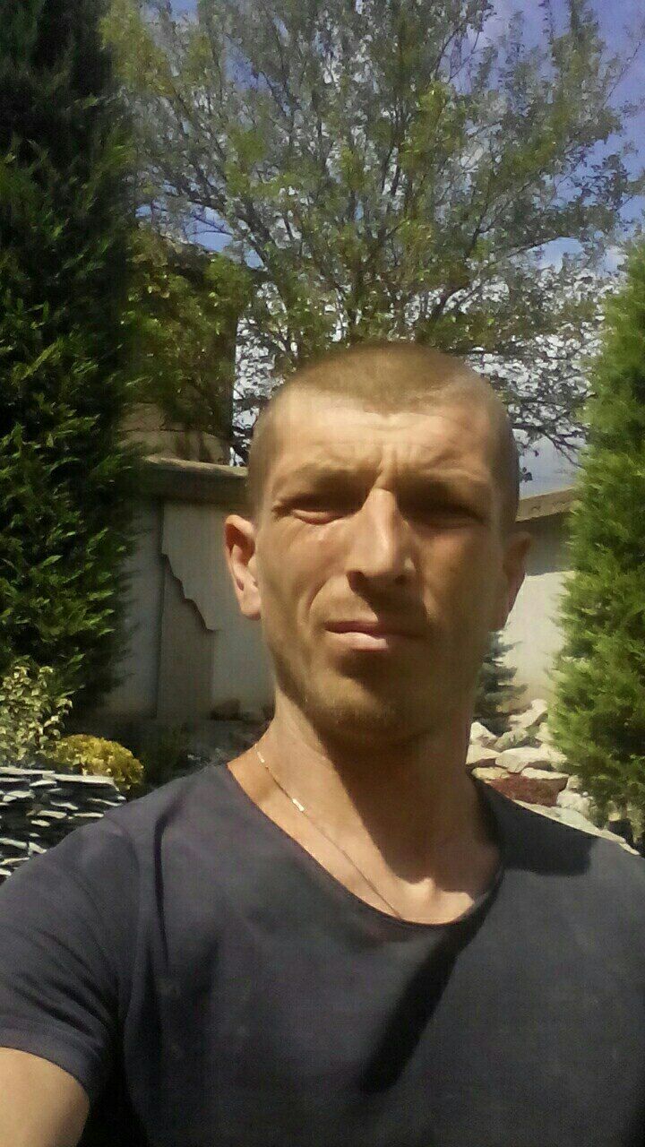  44962074  , 35 ,    