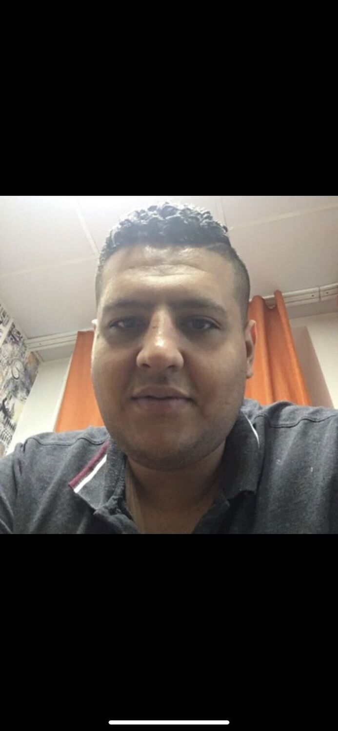  ,   Anwar, 32 ,   ,   
