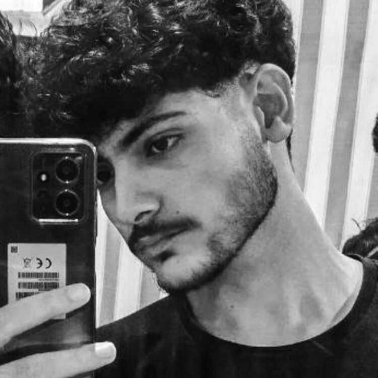 ���� 49548154 ����� Pouya, 21 ���, ���� ���������� � ������