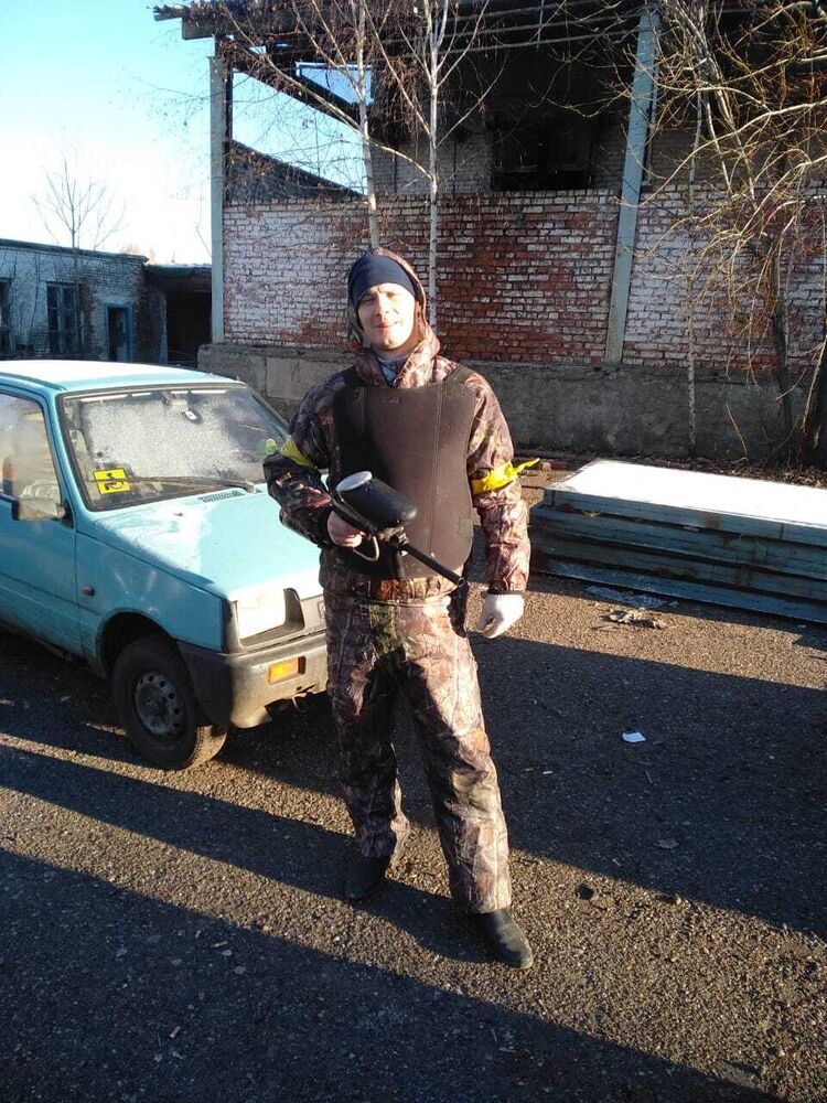  48185054  , 40 ,     