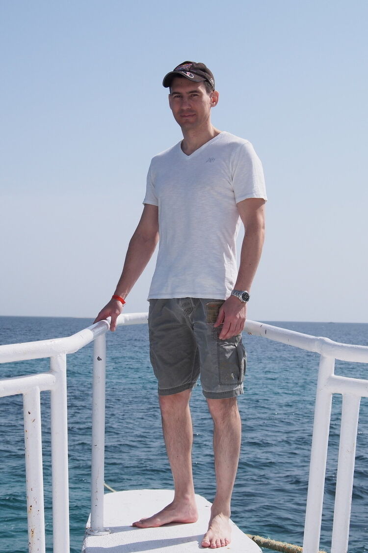  New York City,   Anton, 46 ,   ,   , c 