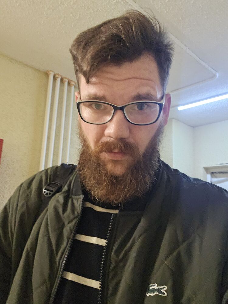  53379404  Alexander, 35 ,    