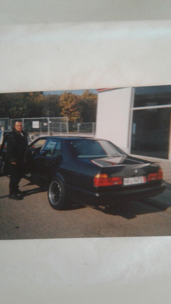  19936324  , 58 ,    