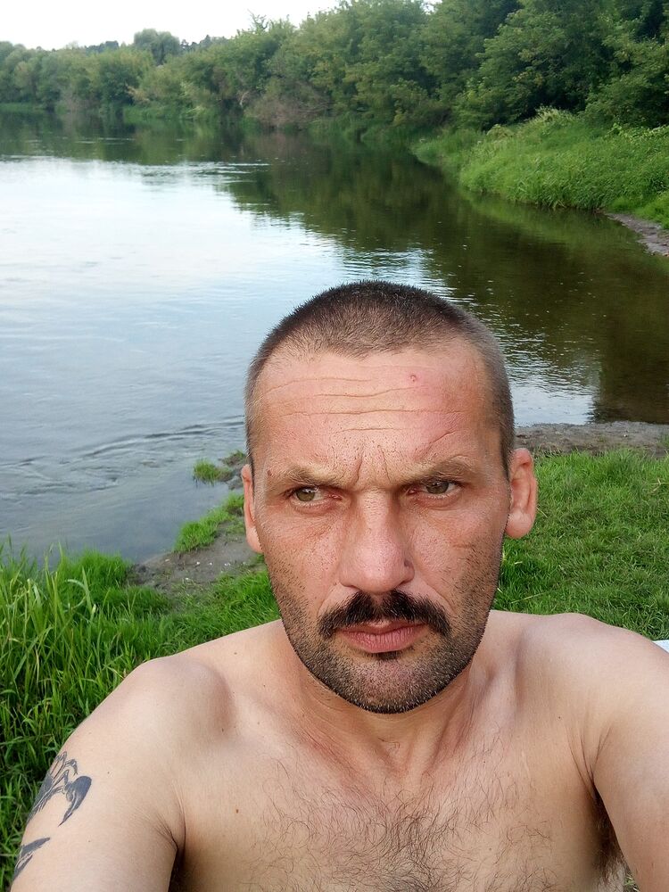  46476944  , 40 ,    