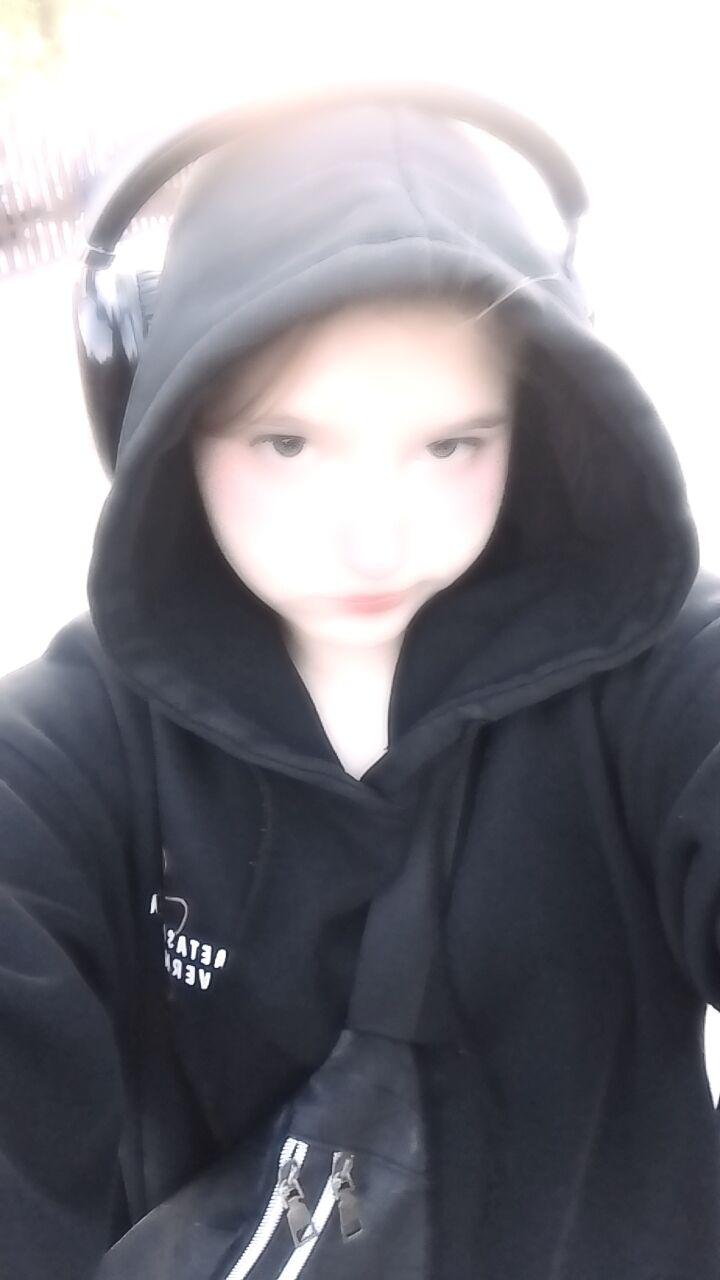  43821744  , 20 ,    