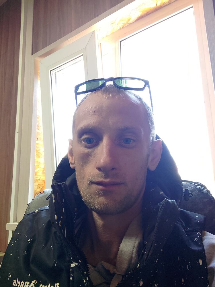 ���� 43718774 ������� ������, 34 ����, ���� ���������� � �����