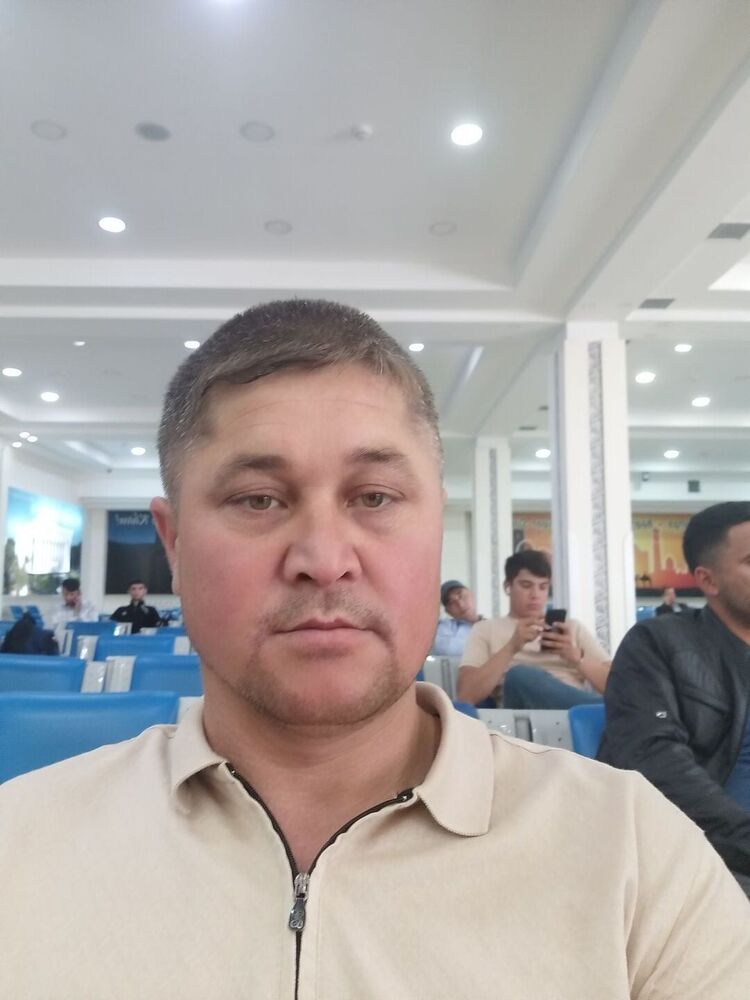  27632824  Rustam, 39 ,    