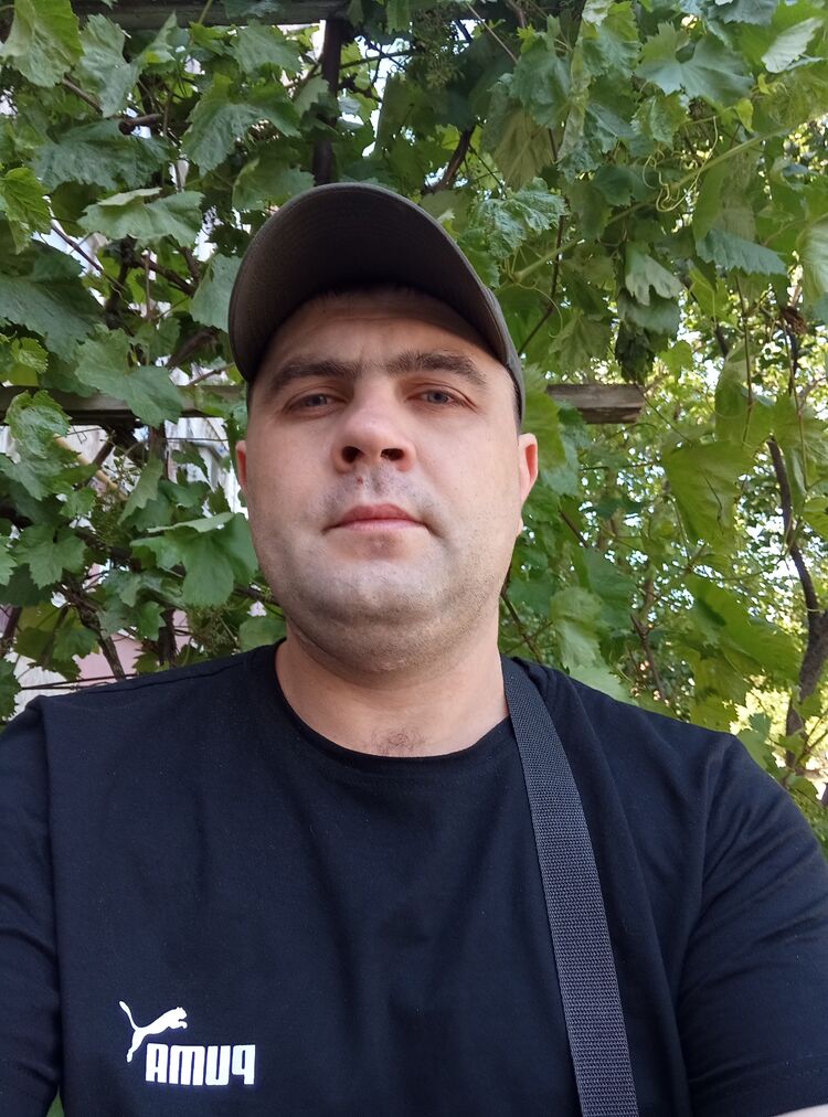  52471734  , 35 ,    