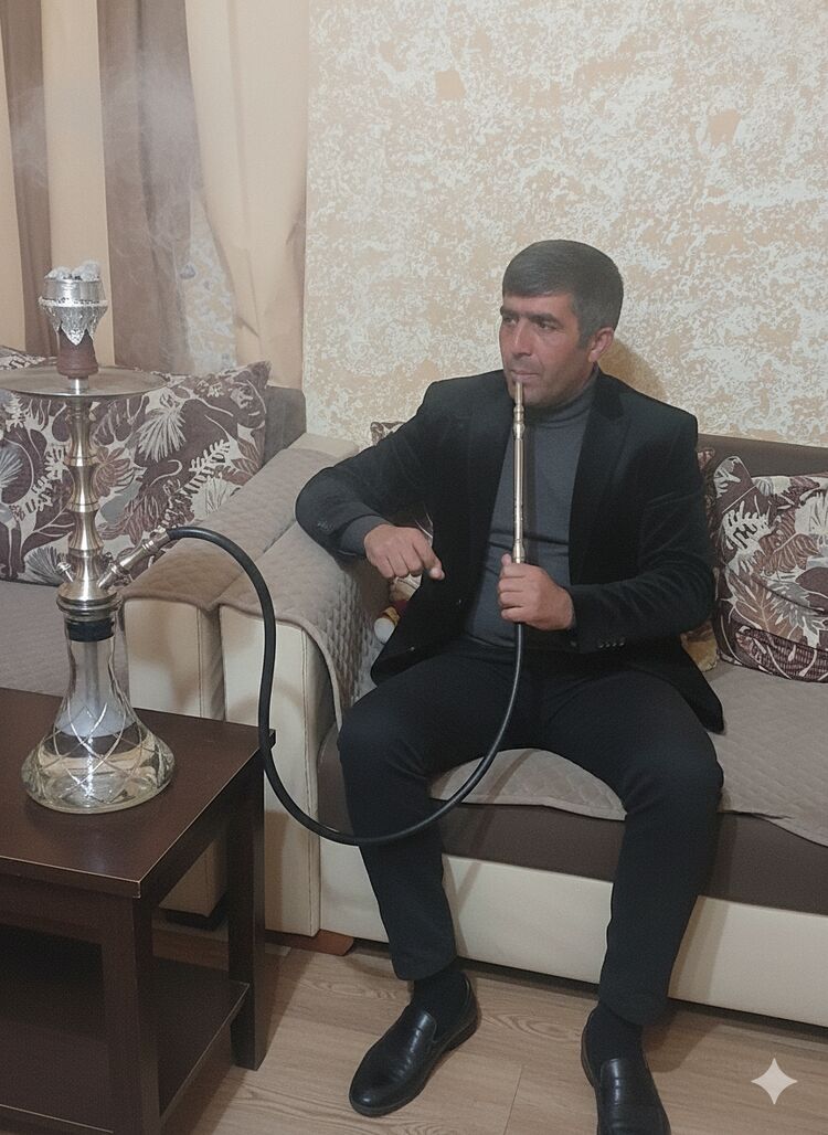  54670154  Karen, 37 ,    