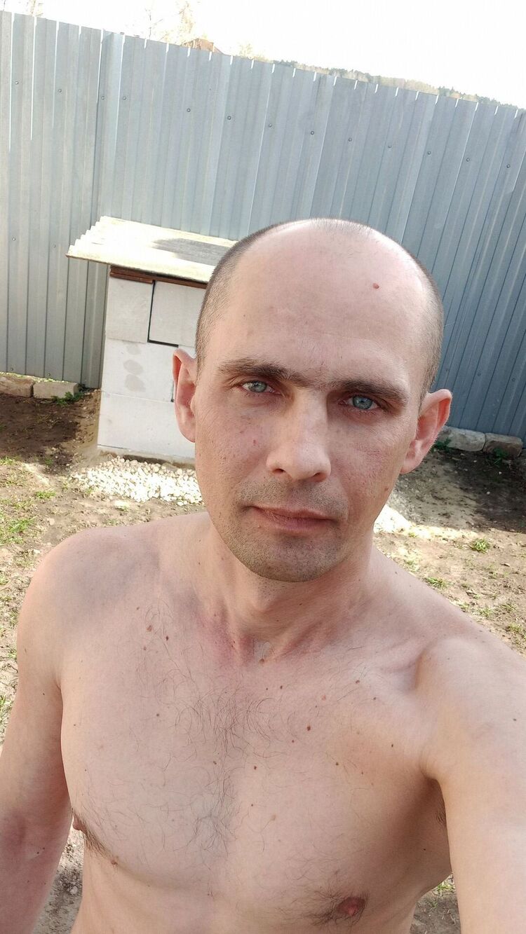  42427064  , 39 ,    