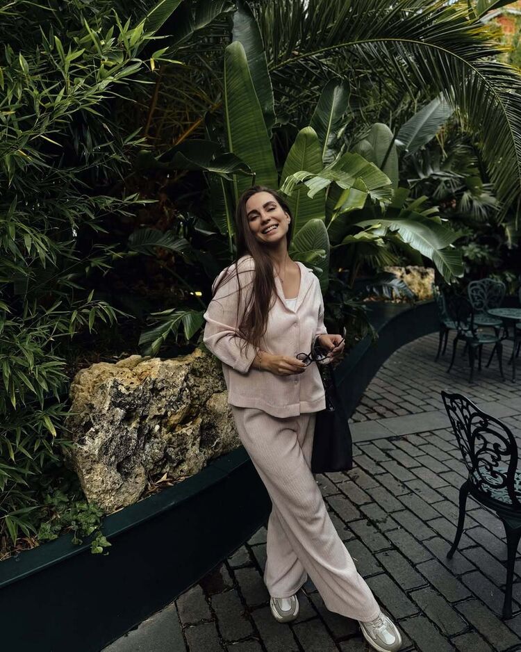 ���� 55183074 ������� ���������, 32 ����, ���� ���������� � �����������