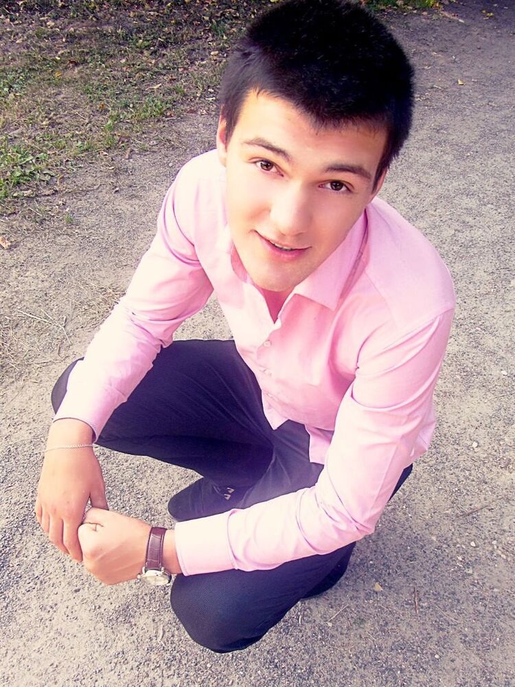 ���� 6825664 ������� �����, 32 ����, ���� ���������� � ���������