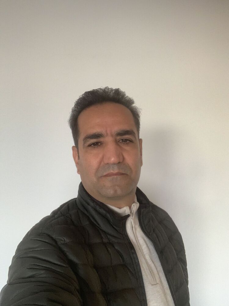  ,   Reza, 46 ,   ,   