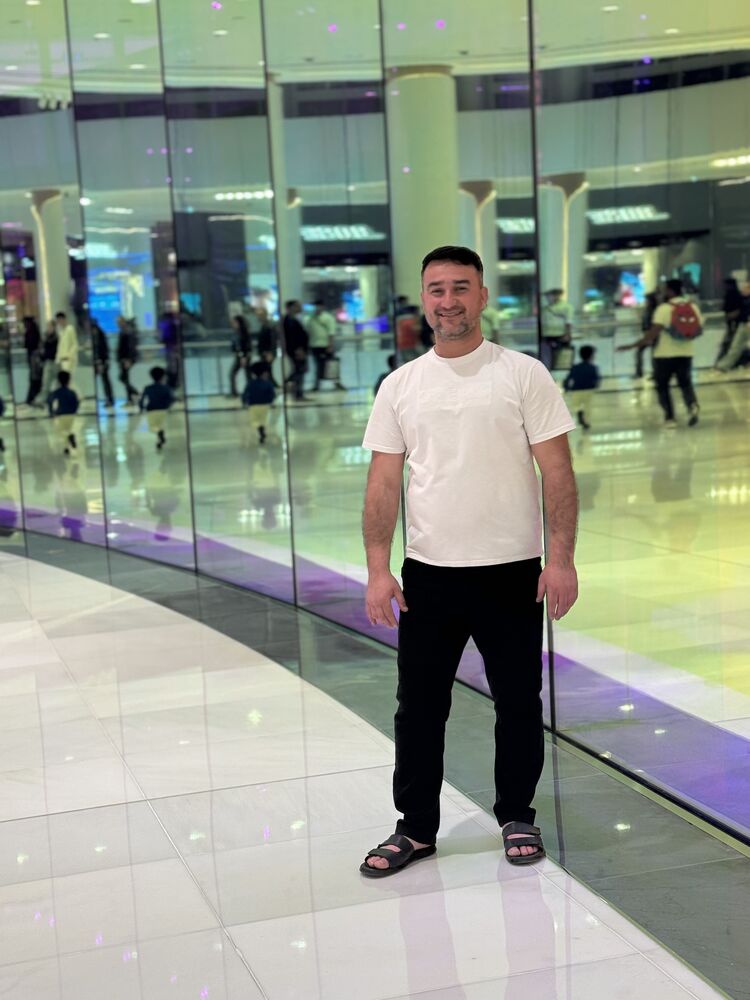  ,   Edik, 39 ,   ,   