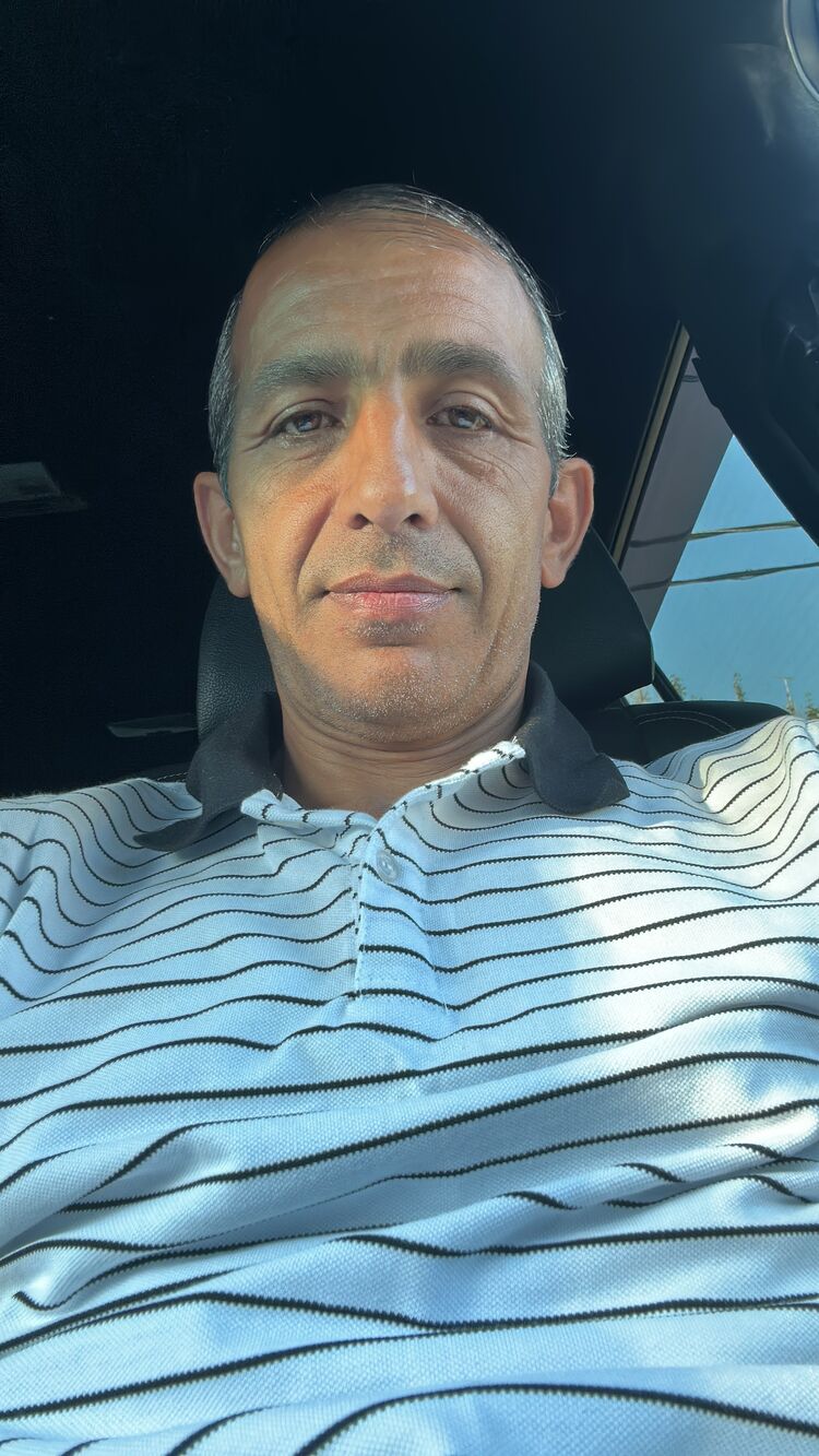  50289174  Armen, 45 ,    