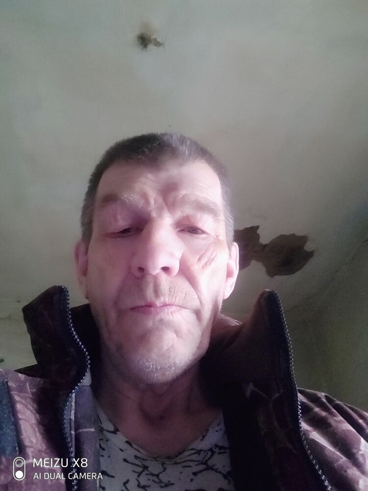  42484424  , 63 ,    